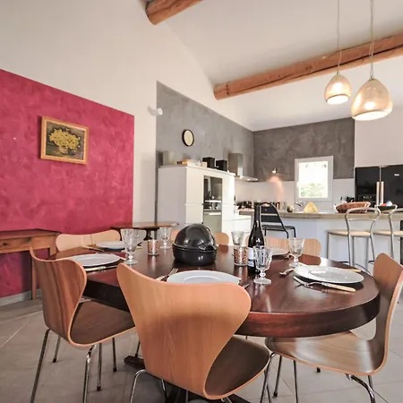 Dom wakacyjny La Romaine By Interhome