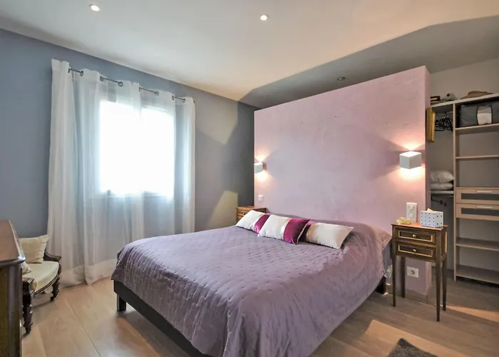 La Romaine By Interhome Дом отдыха *